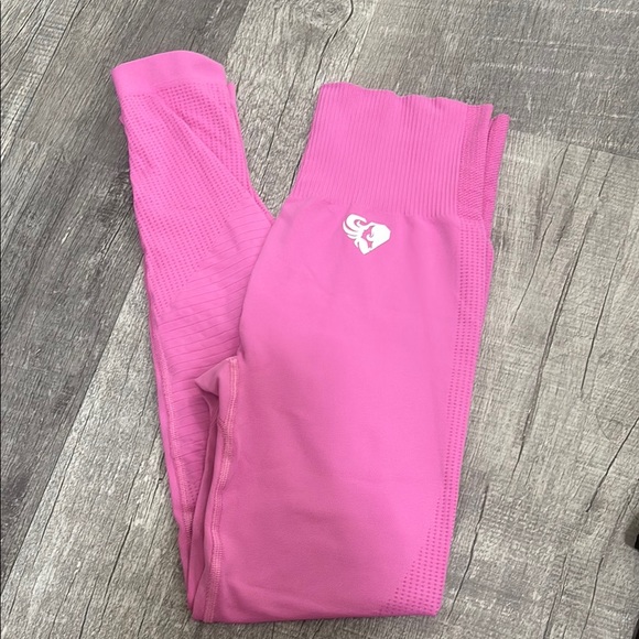 womens best Pants - Women’s best pink leggings